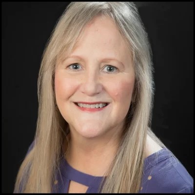 elizabeth-400x400 elizabeth-400x400